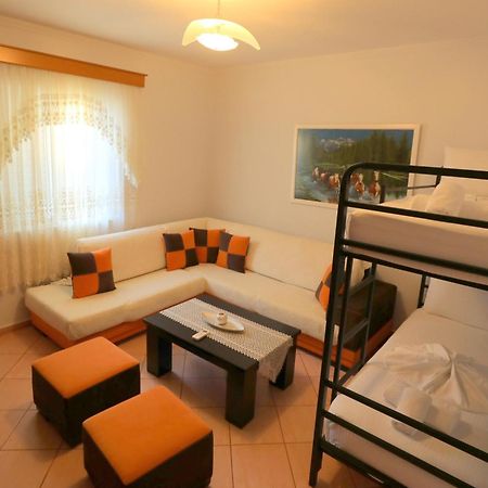 Villa Kevin'S Sarandë 외부 사진
