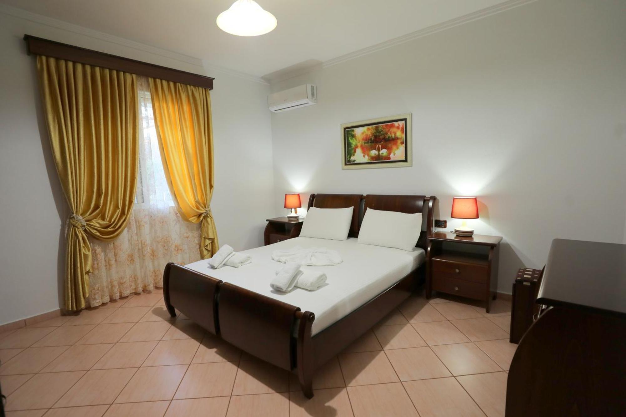 Villa Kevin'S Sarandë 외부 사진